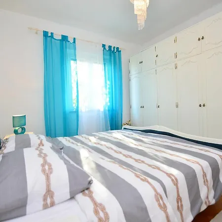 Ferienhaus Holiday Elin