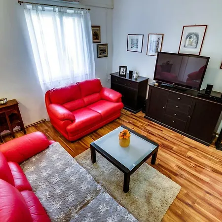 Holiday Elin Vikendica